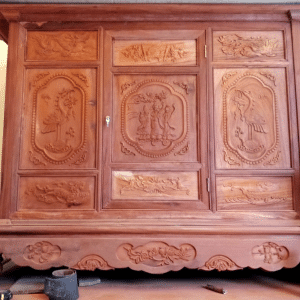 Tủ Thờ Đục Sen Chiện, Quy Hạc, Chữ Phúc