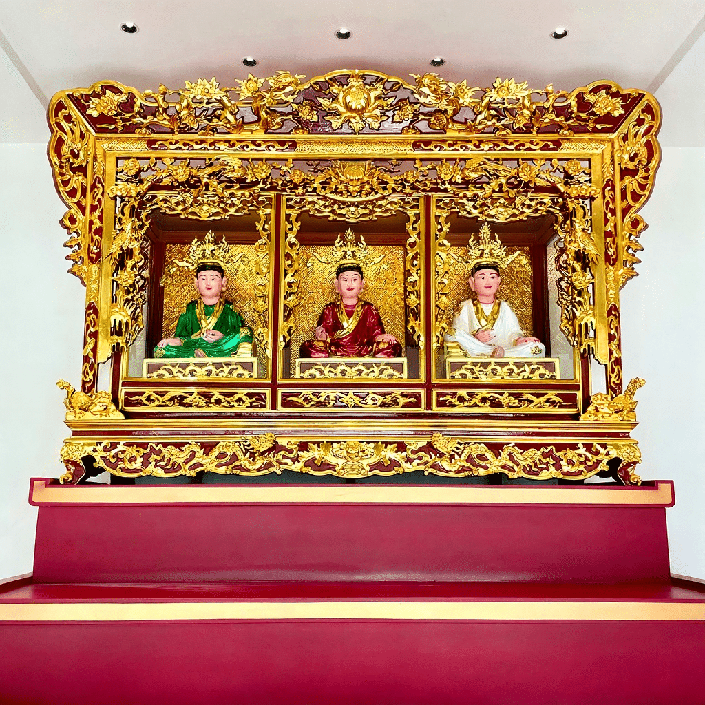 Tượng Tam Toà Thánh Mẫu Sơn Son Thếp Vàng